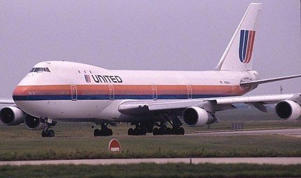 United Airlines Boeing 747-100 taxiing in the airline's 1970s orange and blue striped livery